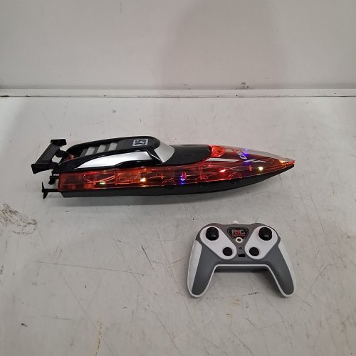 REMOTE CONTROL SPEEDBOAT WITH LED LIGHTS - UP TO 10KM/H - 2.4GHZ - ORANGE/BLACK (MODEL: A3504-2) image 4
