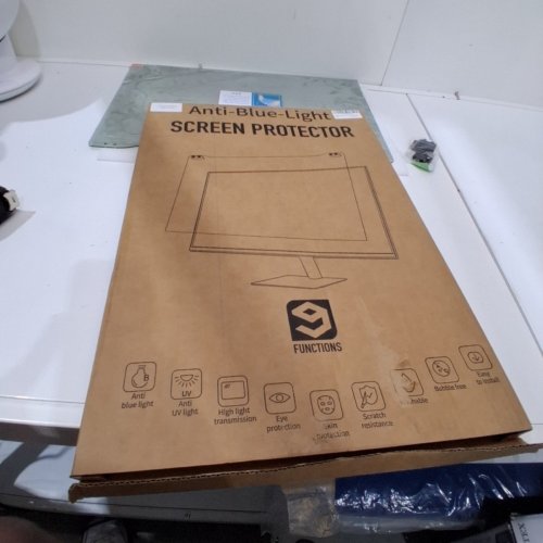 ZYY ANTI BLUE LIGHT HANGING SCREEN PROTECTOR - 20" - 22" - ACRYLIC image 3