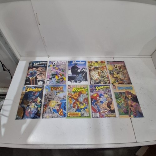 10 ASSTD DC COMIC BOOKS - VARIOUS AUTHORS image 2