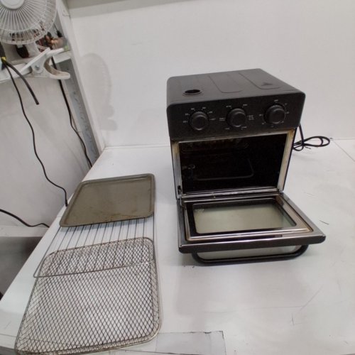 6-IN-1 OUR PLACE WONDER OVEN AIR FRYER AND TOASTER OVEN WITH STEAM INFUSION - 13 QT - BLACK (MODEL: APL.WDO.ESN.CHR) image 4