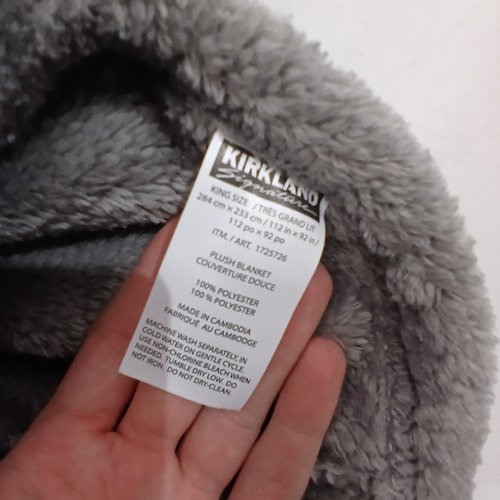 KIRKLAND SIGNATURE PLUSH SOFT BLANKET - KING, LARGE - GREY (MODEL: 1725726) image 3