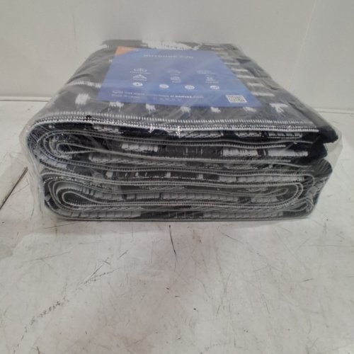 GARVEE WATERPROOF VINTAGE FLORAL PLASTIC STRAW OUTDOOR RUG - 5FT X 8FT - BLACK AND WHITE (MODEL: PPG_34JRHAL4) image 4