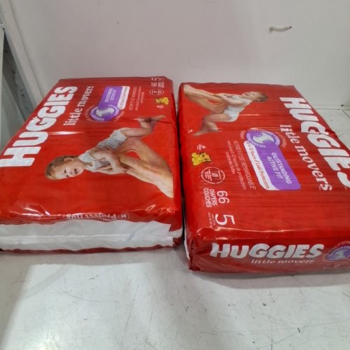 132PK HUGGIES LITTLE MOVERS DIAPERS - SIZE 5 (27+LBS) - DISNEY BABY LION KING (MODEL: 56316) image 2