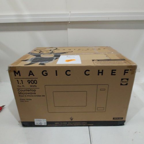 MAGIC CHEF COUNTERTOP MICROWAVE - 1.1 CU.FT - 700W - WHITE (MODEL: MC110MWF) image 9