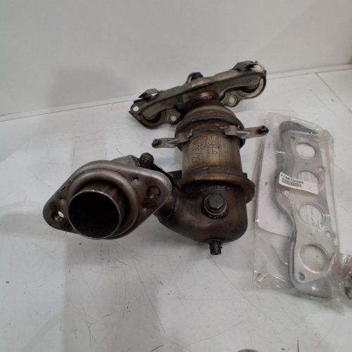 DORMAN CATALYTIC CONVERTER WITH INTEGRATED EXHAUST MANIFOLD FOR 2012-2014 MAZDA 2 (MODEL: 673-300) image 5