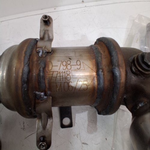 DORMAN CATALYTIC CONVERTER WITH INTEGRATED EXHAUST MANIFOLD FOR 2012-2014 MAZDA 2 (MODEL: 673-300) image 6