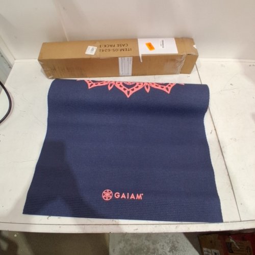 GAIAM YOGA MAT - 68" X 24" - PINK MARRAKESH/NAVY BLUE (MODEL : 05-62429) image 2