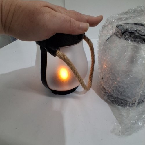 2PK SOLAR POWERED LAMP LED FLAME LANTERN image 2
