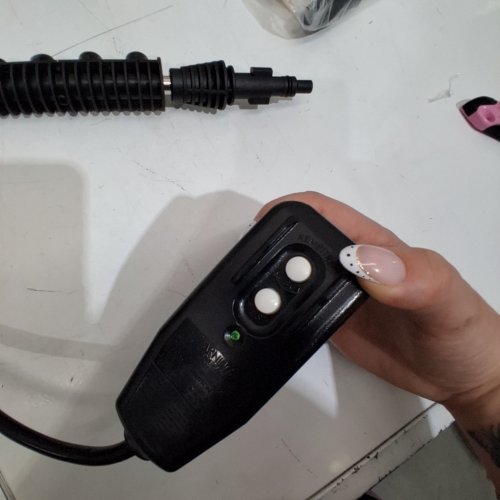AIVOLT ELECTRIC PRESSURE WASHER - 25FT HOSE / 36FT CABLE - 2400PSI - 1.76GPM - BLACK/ORANGE (MODEL: PWX-3200S) image 2