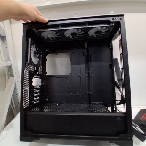 SKYTECH LEGACY GAMING / ANTEC DESKTOP COMPUTER CASE WITH ARGB FANS - BLACK (MODEL: PERFORMANCE 1FT) image 8