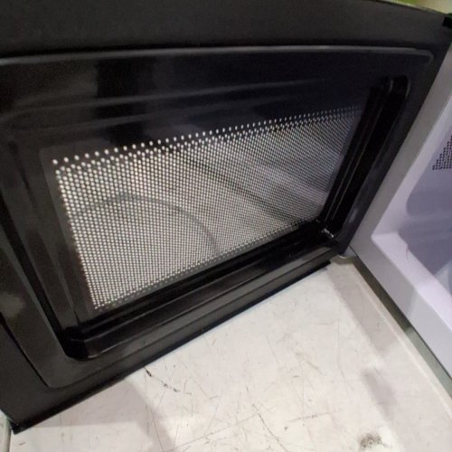 DANBY COUNTERTOP MICROWAVE - 0.7 CU.FT. - BLACK (MODEL: DBMW0721BBB) image 5