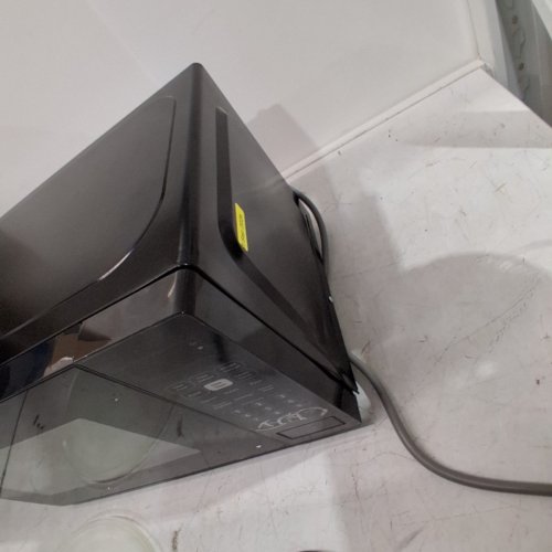 DANBY COUNTERTOP MICROWAVE - 0.7 CU.FT. - BLACK (MODEL: DBMW0721BBB) image 8