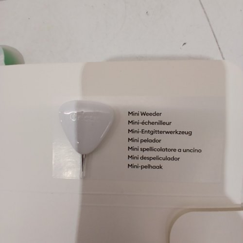 CRICUT MAKER 4 SMART CUTTING MACHINE WITH ACCESSORIES - LIGHT PINK (CXPL303) image 8