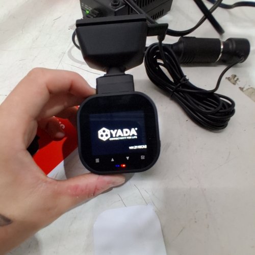 YADA ROADCAM PLUS 1080P DASH CAM APP CONTROL WITH NIGHT VISION LOOP RECORDING G-SENSOR COMPACT SIZE - MICRO SD CARD INCLUDED - BLACK (MODEL: BT532967F) image 2