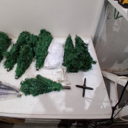 LEUTSIN RE-LIT ARTIFICIAL FOLDABLE CROSS CHRISTMAS TREE CROSS - 59" - GREEN image 4