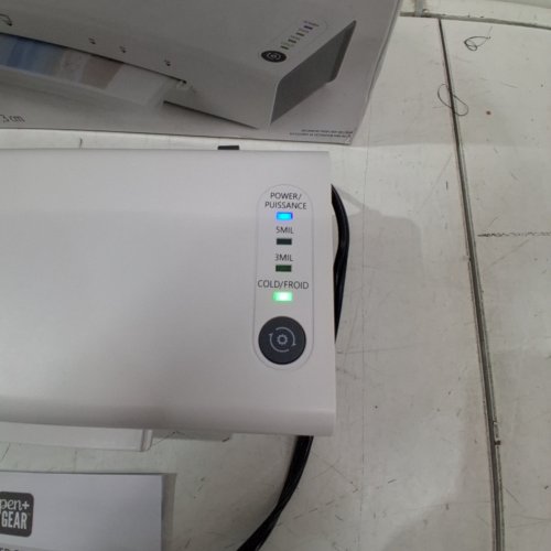 PEN+GEAR THERMAL LAMINATOR - SUITABLE FOR 3MIL/5MIL COLD POUCH - LETTER SIZE - WHITE (MODEL: L420-A) image 2