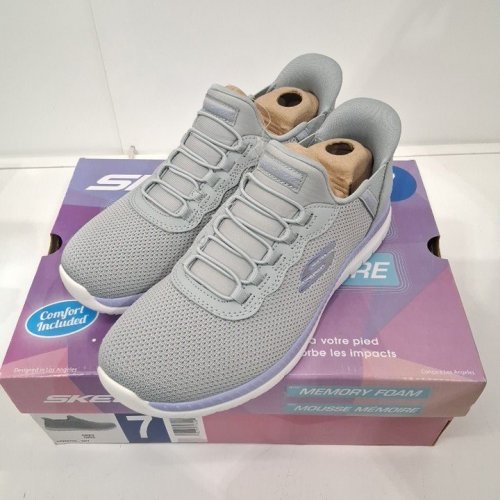 WOMEN'S SKETCHERS SWIFT FIT SLIP ON SHOE - SIZE 7 - GREY/PURPLE (STYLE: 6633507) image 2