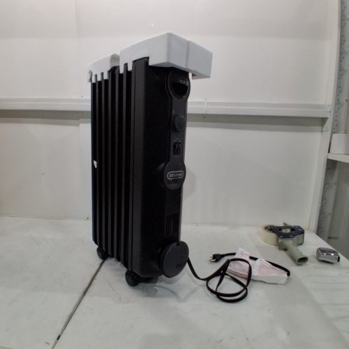 DELONGHI RADIA S FULL ROOM OIL FILLED RADIATOR - 1500W - 120V - BLACK (MODEL:TRRS0715BKCA) image 3