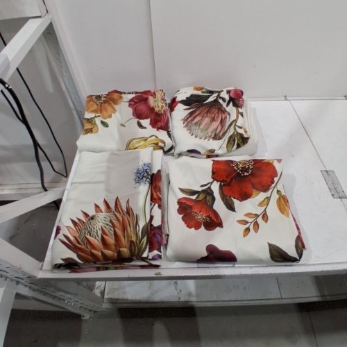 (4 PANEL) FLORAL CURTAINS WITH GROMMETS - 51" X 95" EACH - MULTI-COLOUR image 2