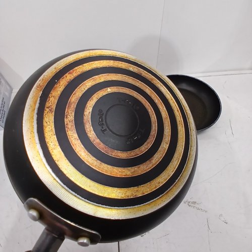 3PC T-FAL NON-STICK FRYING PANS - BLACK image 4