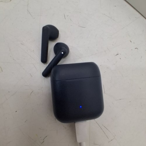 ONN. NOISE CANCELLING WIRELESS EARPHONES - BLACK (ITEM: 2520C) image 2