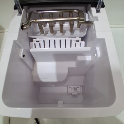 EUHOMY SELF-CLEANING BULLET COUNTERTOP PORTABLE ICE MAKER - MAKES 27LB PER DAY - BLACK (MODEL: IMB1008CA-UL) image 10
