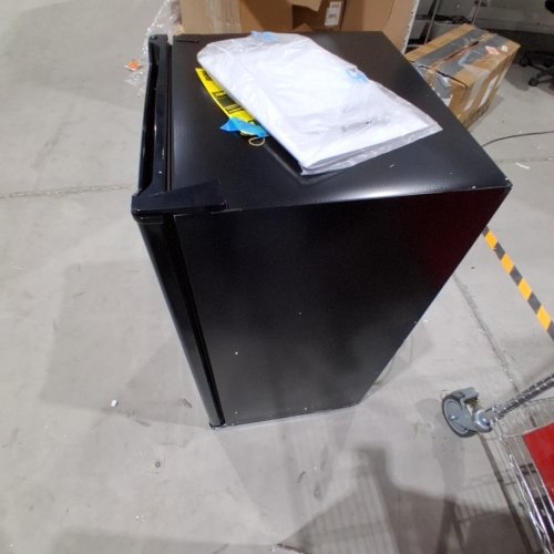 DANBY COMPACT FRIDGE - 3.2CUFT - BLACK - (MODEL: DAR032B2BM) image 8