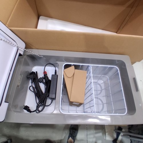 EUHOMY PORTABLE ELECTRIC CAR COOLER WITH APP CONTROL - 32QT - GREY/BLACK (MODEL: CF001-35GR) image 3