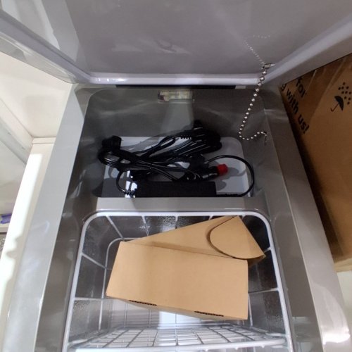 EUHOMY PORTABLE ELECTRIC CAR COOLER WITH APP CONTROL - 32QT - GREY/BLACK (MODEL: CF001-35GR) image 5