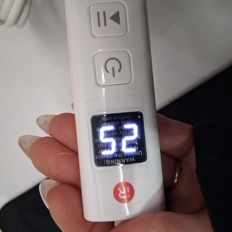 IRESTORE PROFESSIONAL LASER HAIR GROWTH SYSTEM-FDA CLEARED LASER CAP image 3