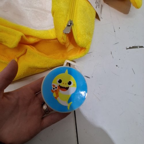 2PC BABY SHARK ROMPER SET WITH SOUND BOX - 2T - YELLOW image 4