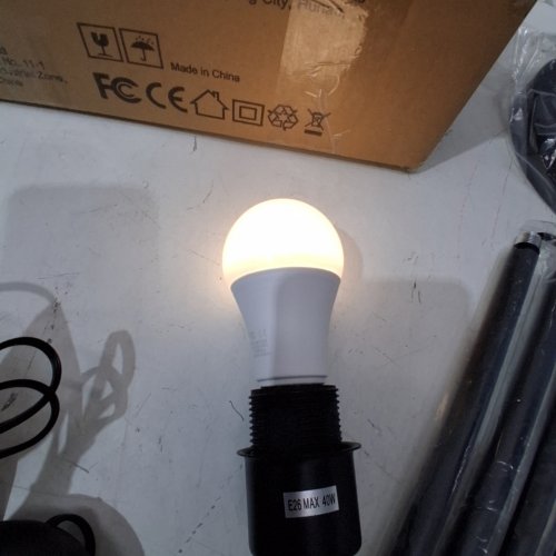 DIMMABLE LED FLOOR LAMP WITH FOOT SWITCH & REMOTE - 9W - BLACK - (MODEL: UUJ-FL) image 2