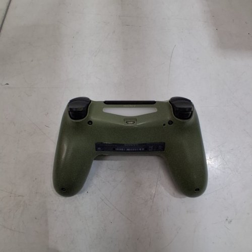 DUALSHOCK 4 GREEN CAMOUFLAGE CONTROLLER - PLAYSTATION 4 GREEN CAMOUFLAGE EDITION image 4