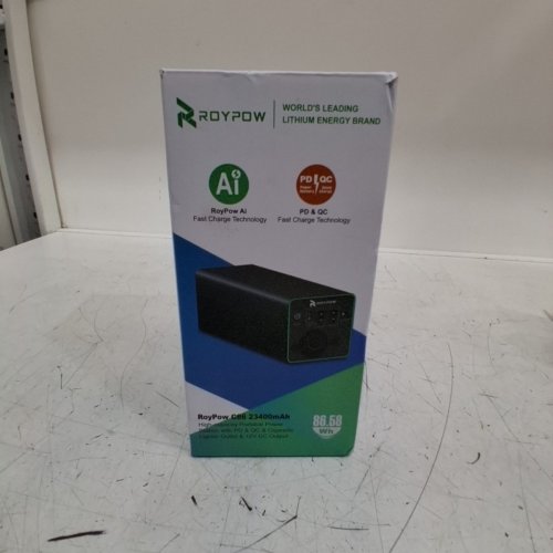 ROYPOW POWER BANK WITH CIGARETTE LIGHTER SOCKET - BLACK/RED (MODEL:C86) image 4
