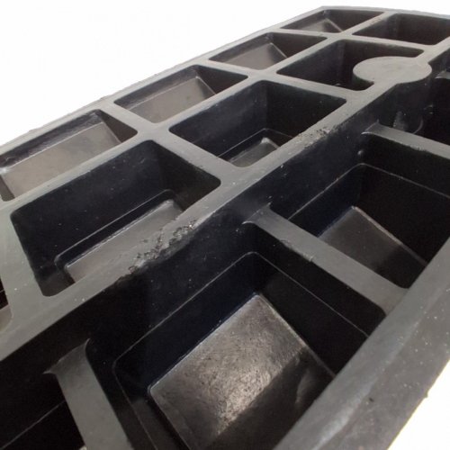 FOIRY RUBBER CURB RAMP - 22 TON CAP - 39'' X 9.8'' X 4'' - BLACK image 4