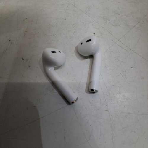 APPLE AIRPODS 1ST GEN WIRELESS BLUETOOTH HEADSET WITH CHARGING CASE - WHITE (MODEL: MMEF2C/A, A1523, A1722, A1602) image 8