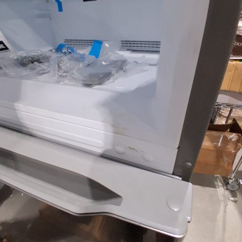 ELEMENT STAINLESS STEEL TOP MOUNT REFRIGERATOR WITH REVERSIBLE DOOR - 30" - 20.5 CU FT. - SILVER (MODEL ERT21CSCS-CA) image 9