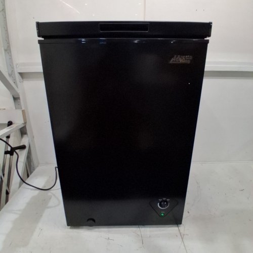 ARCTIC KING 3.5CU.FT CHEST FREEZER - BLACK - (MODEL: AC35ESKCR1RCM) image 2
