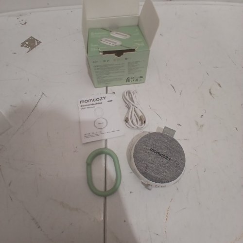 MOMCOZY PORTABLE SOUND MACHINE WITH NIGHT LIGHT - WHITE/GREEN (MODEL: WN06) image 2