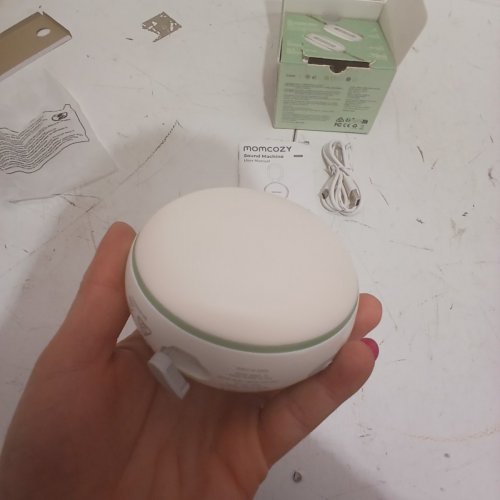 MOMCOZY PORTABLE SOUND MACHINE WITH NIGHT LIGHT - WHITE/GREEN (MODEL: WN06) image 3