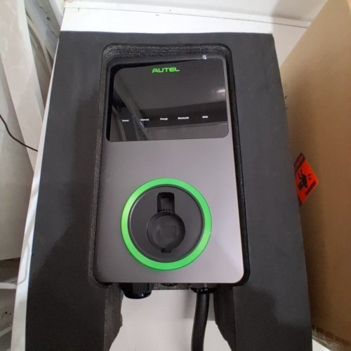 AUTEL MAXICHARGER HOME SMART ELECTRIC VEHICLE (EV) CHARGER, 50 AMP LEVEL 2 WI-FI AND BLUETOOTH ENABLED EVSE, INDOOR/OUTDOOR -BLACK/GREEN (MODEL: MAXI US AC W12) image 2