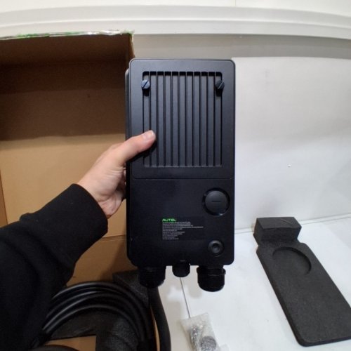 AUTEL MAXICHARGER HOME SMART ELECTRIC VEHICLE (EV) CHARGER, 50 AMP LEVEL 2 WI-FI AND BLUETOOTH ENABLED EVSE, INDOOR/OUTDOOR -BLACK/GREEN (MODEL: MAXI US AC W12) image 5