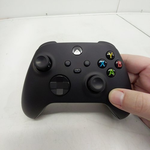 XBOX ONE CORE CONTROLLER - CARBON BLACK image 2
