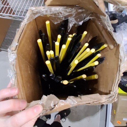 50PC ZOIUT TEMPORARY FIBERGLASS STEP IN ELECTRIC FENCE POST STAKES - 46" - YELLOW (MODEL: BXG116Y-20P) image 3
