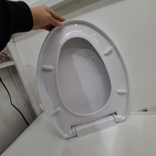 TOTO SOFTCLOSE ELONGATED TOILET SEAT - 18.5"X14"X1.5" - COTTON WHITE (MODEL: SS114#01) image 3