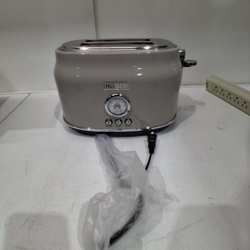 HADEN DORSET STAINLESS STEEL RETRO TOASTER WITH ADJUSTABLE BROWNING CONTROL- 900W- BEIGE (MODEL: HT201001-US) image 3