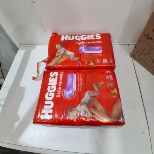 132PK HUGGIES LITTLE MOVERS DIAPERS - SIZE 5 (27+LBS) - DISNEY BABY LION KING (MODEL: 56316) image 2