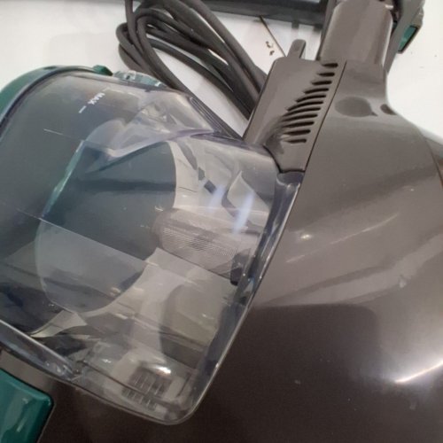 SHARK ULTRA LIGHTWEIGHT CORDED STICK VACUUM WITH EASY EMPTY CANISTER - 120V - GREEN/GREY (MODEL: CS110EMC) image 4