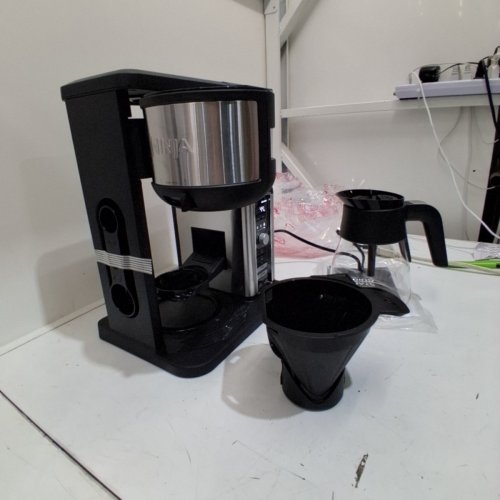 NINJA® HOT & ICED, SINGLE SERVE OR DRIP COFFEE MAKER WITH RAPID COLD BREW 10 CUP CARAFE - BLACK (MODEL: CM360C) image 4
