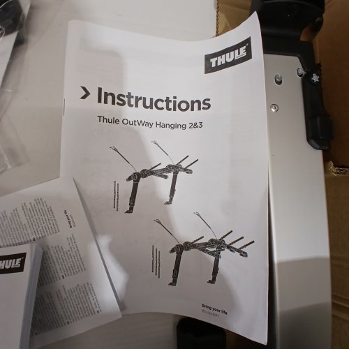 THULE OUTWAY TRUNK MOUNT 3 BIKE RACK - BLACK/SILVER (MODEL: 995005) image 2